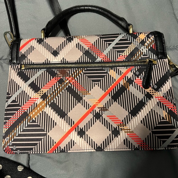 Vera Bradley crossbody satchel and matching scarf in Sophia plaid - Picture 2 of 8